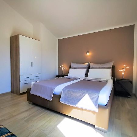 Apartments Petar Pan Fazana Ngoại thất bức ảnh