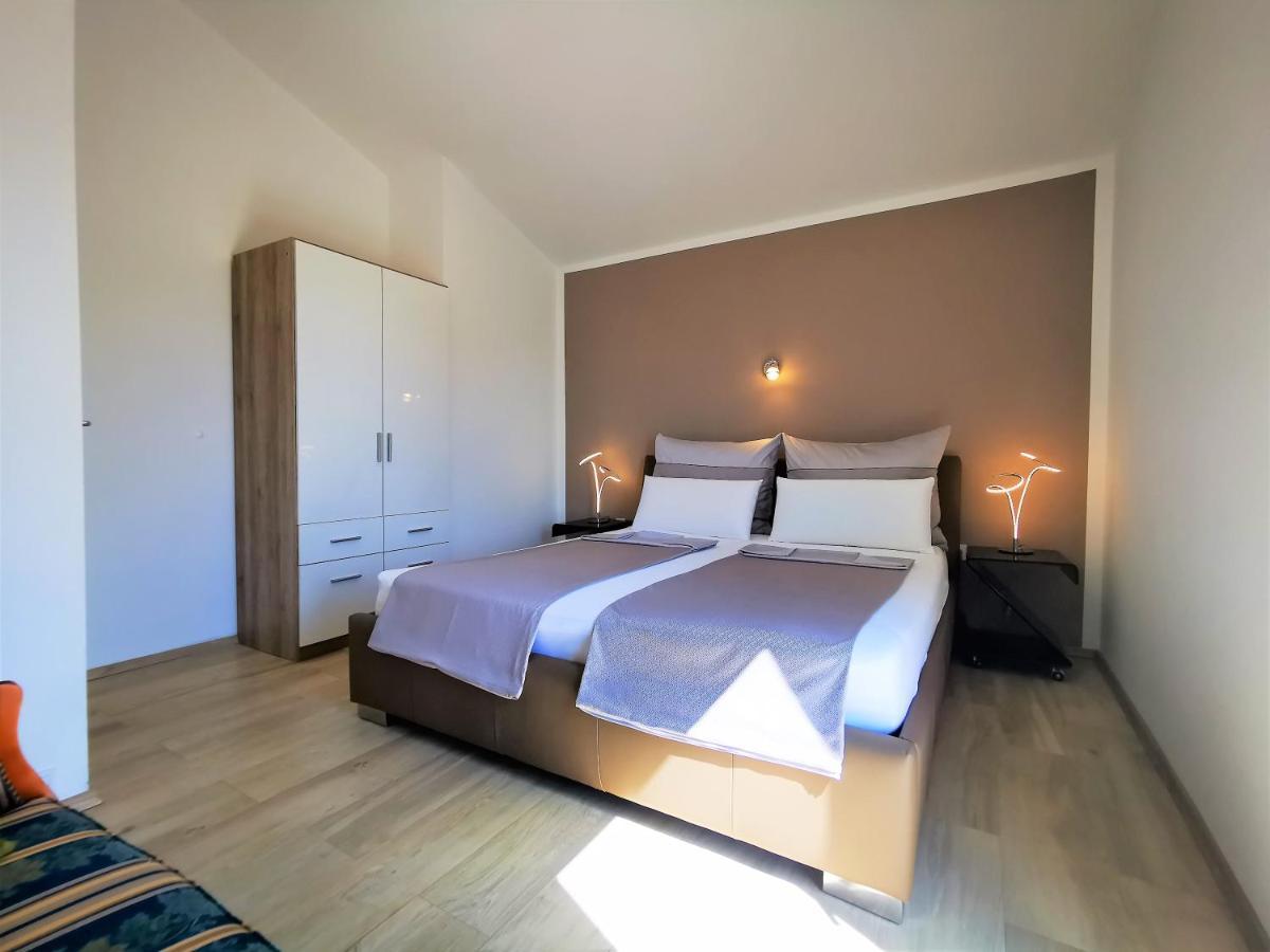Apartments Petar Pan Fazana Ngoại thất bức ảnh