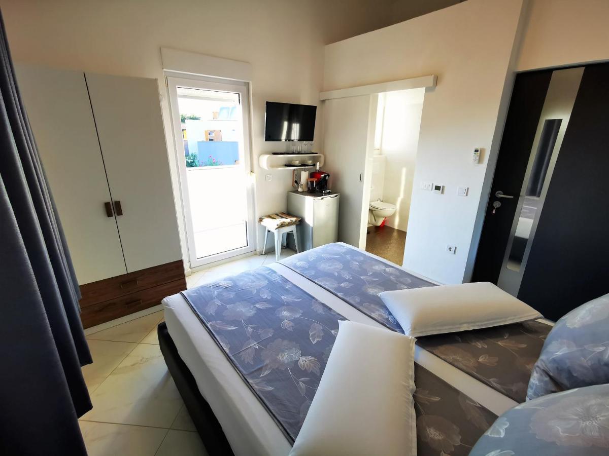 Apartments Petar Pan Fazana Ngoại thất bức ảnh