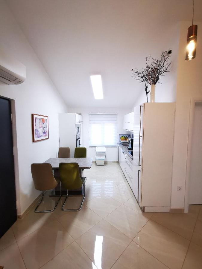 Apartments Petar Pan Fazana Ngoại thất bức ảnh